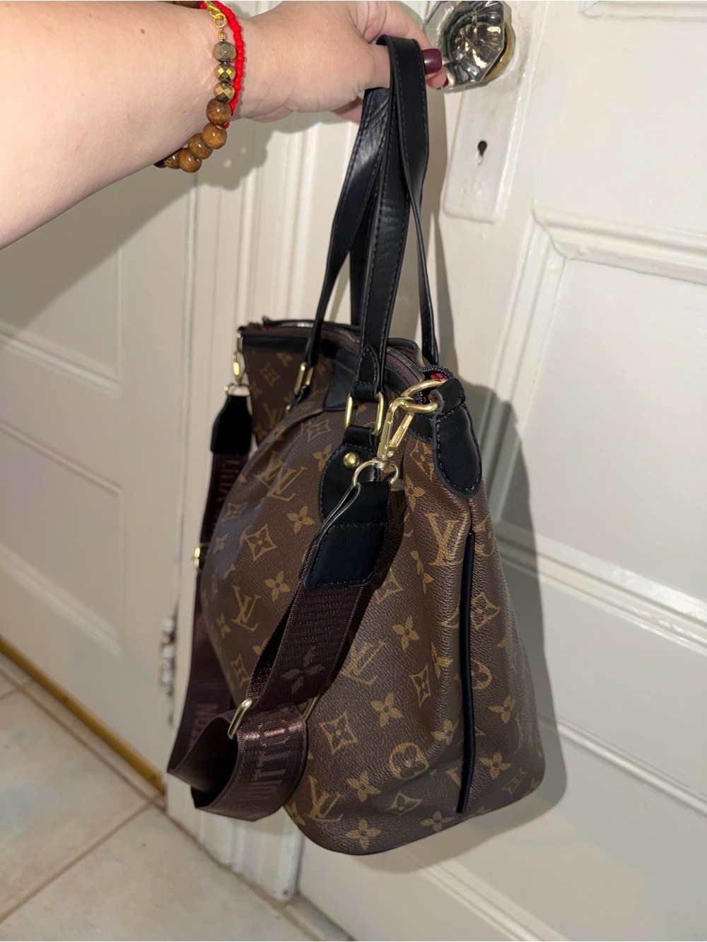 Brown/black zip top tote bag purse long brown guitar strap medium size - Picture 7 of 12